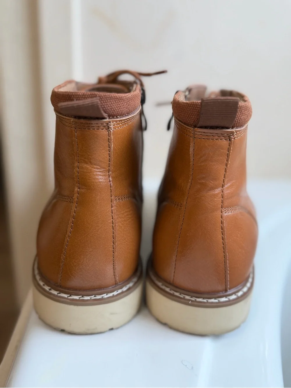 Steve Madden Men's Tan Lace-Up Chukka Boots size 10.5